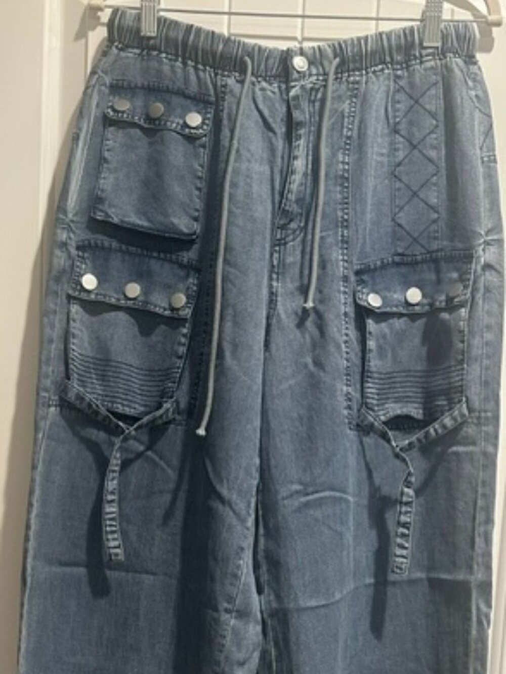 NWOT Blue Velvet Wide Leg Flowy Denim Pants size- MEDIUM